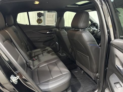 Used 2024 Buick Envista Sport Touring w/ Convenience I Package FWD image 30
