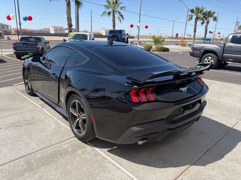 Used 2024 Ford Mustang Coupe RWD image 3