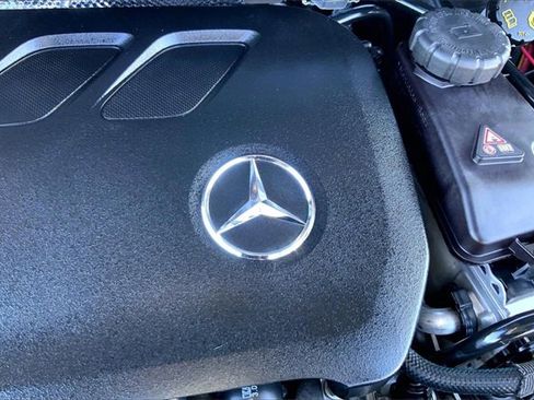 Used 2025 Mercedes-Benz GLA 250 4MATIC image 28