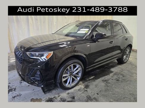 Certified 2025 Audi Q3 2.0T Premium w/ Convenience Package image 1