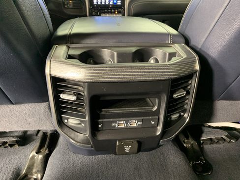 Used 2021 RAM 2500 Limited AWD/4WD image 30