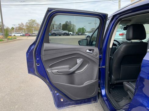 Used 2014 Ford Escape Titanium AWD/4WD image 29