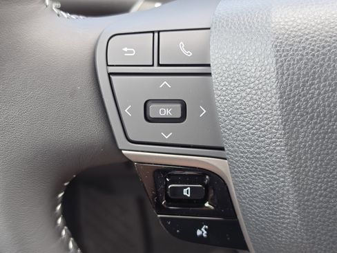 New 2026 Toyota Camry SE FWD image 16