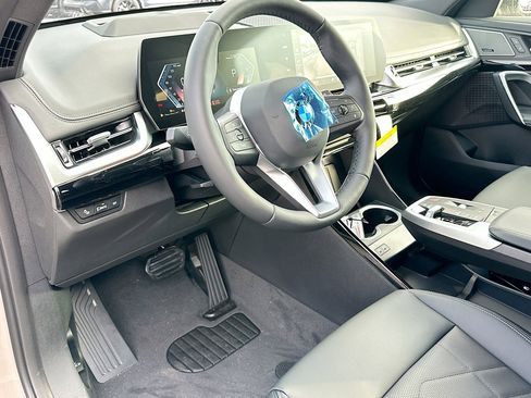 New 2026 BMW X1 xDrive28i w/ Technology Package image 7