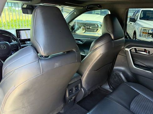 Used 2020 Toyota RAV4 XSE AWD/4WD image 20