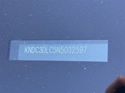 Used 2022 Kia EV6 Wind image 30