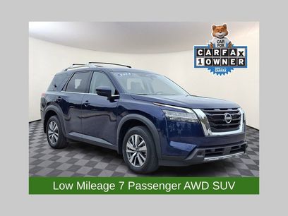Used 2023 Nissan Pathfinder SL