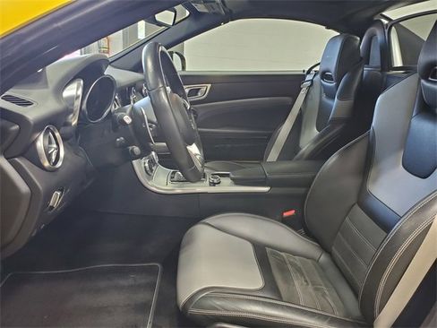 Used 2020 Mercedes-Benz SLC 43 AMG image 11