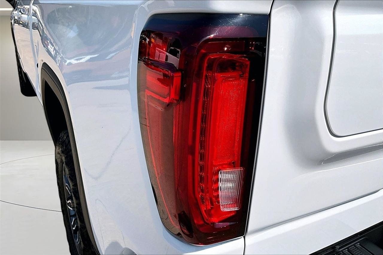 Used 2025 GMC Sierra 1500 AT4 AWD/4WD image 25