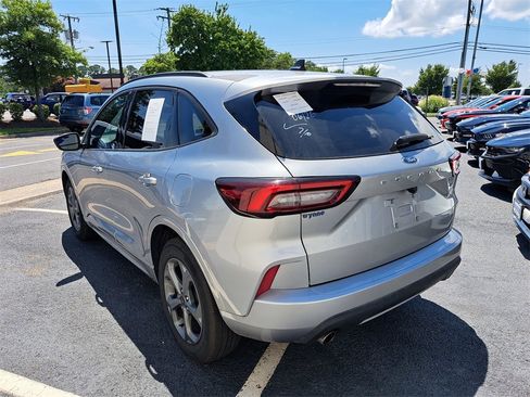 Used 2024 Ford Escape ST-Line image 4