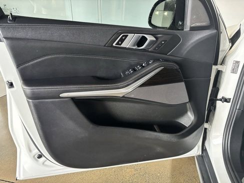 Used 2020 BMW X5 sDrive40i w/ Premium Package image 12