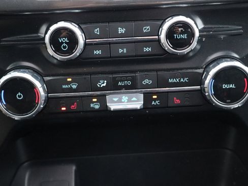 Used 2023 Ford F150 XLT w/ Equipment Group 302A High image 21