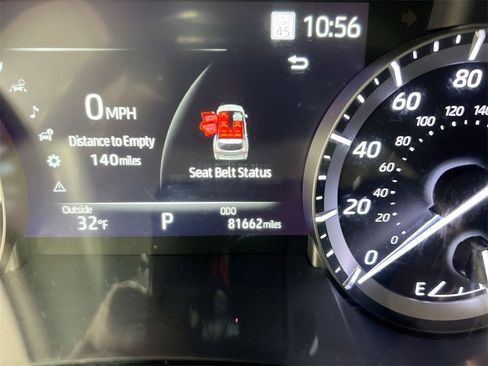 Used 2022 Toyota Highlander XLE image 12