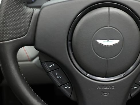 Used 2016 Aston Martin V8 Vantage GT RWD image 26