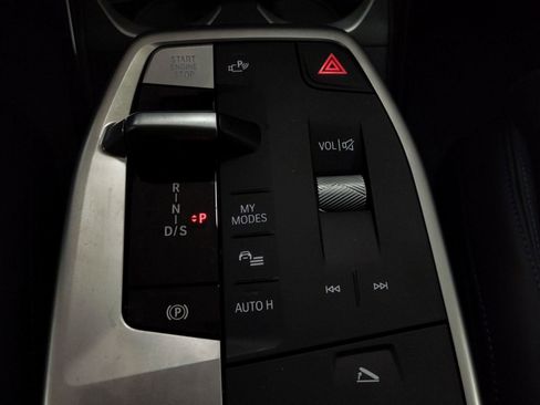 Certified 2025 BMW X1 M35i w/ Premium Package image 15