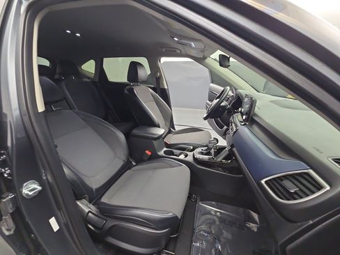 Used 2023 Kia Seltos S FWD image 45