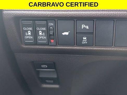 Used 2025 Honda Odyssey Touring image 15