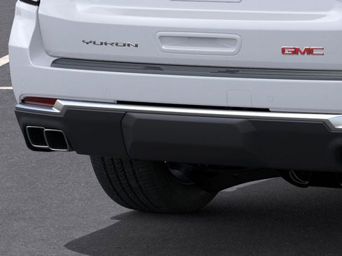 New 2026 GMC Yukon Denali w/ Denali Reserve Package AWD/4WD image 44