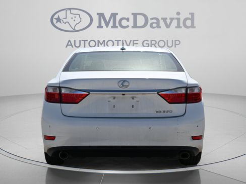 Used 2013 Lexus ES 350 F Sport w/ Luxury Pkg FWD image 6