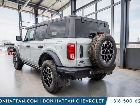 Used 2022 Ford Bronco Black Diamond AWD/4WD image 30