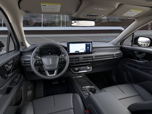 New 2026 Lincoln Corsair Grand Touring image 9