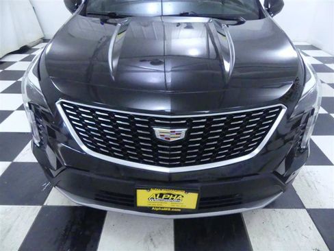 Used 2019 Cadillac XT4 Premium Luxury image 33