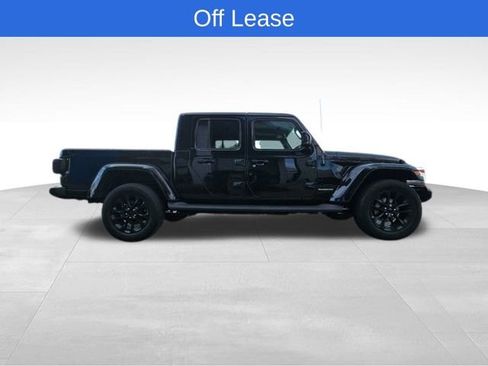 Used 2021 Jeep Gladiator Overland image 6