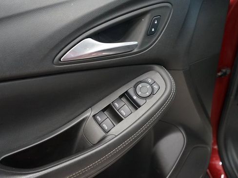 Used 2022 Buick Encore GX Select image 22