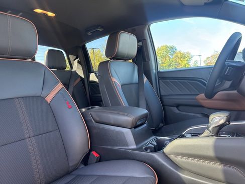 New 2026 GMC Canyon AT4 image 11