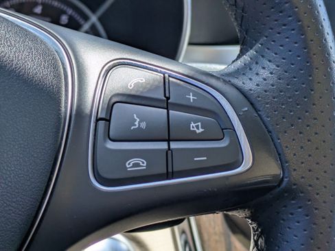 Used 2018 Mercedes-Benz C 300 Sedan image 25