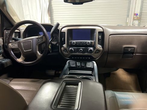 Used 2016 GMC Sierra 3500 Denali w/ Duramax Plus Package image 14