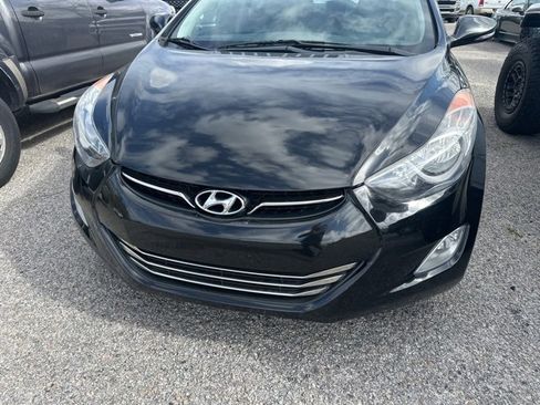 Used 2013 Hyundai Elantra Limited w/ Technology Pkg image 3