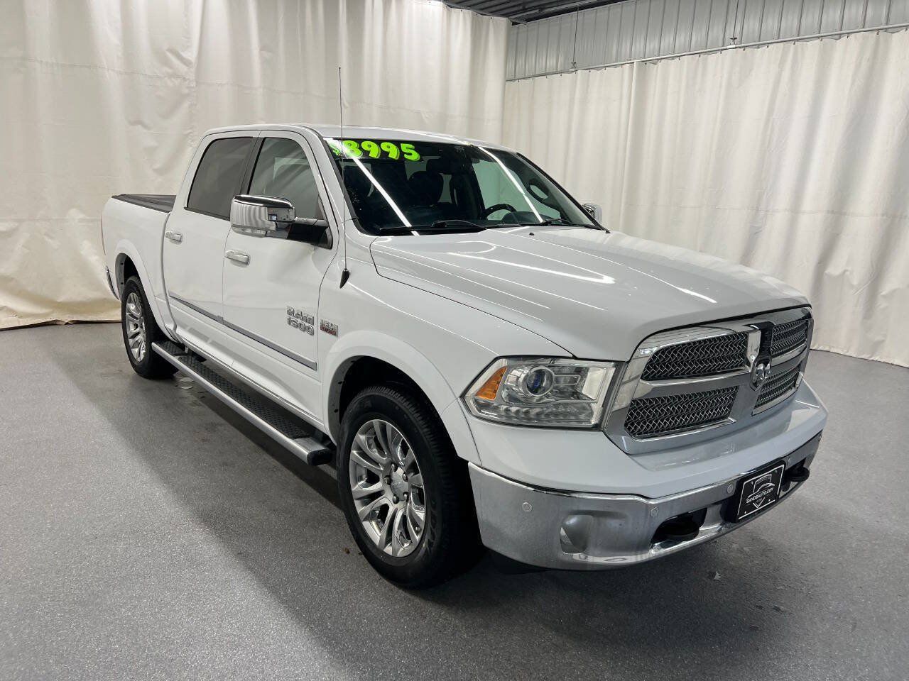 Used 2015 RAM 1500 Limited AWD/4WD image 3