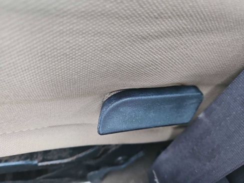 Used 2000 Jeep Wrangler Sahara image 17