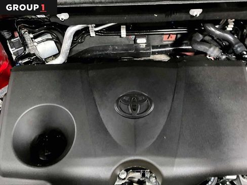 Used 2023 Toyota RAV4 LE AWD/4WD image 33