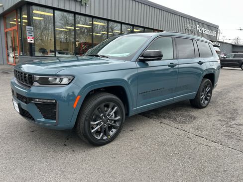 New 2026 Jeep Grand Cherokee L Limited image 10