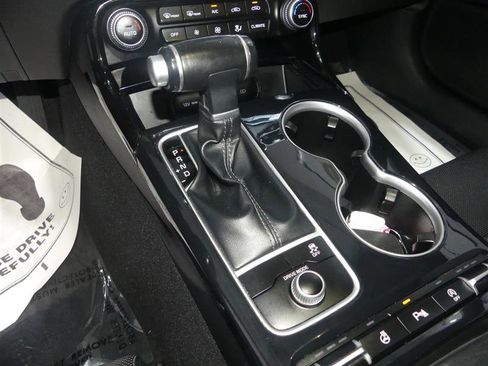 Used 2018 Kia Stinger image 37