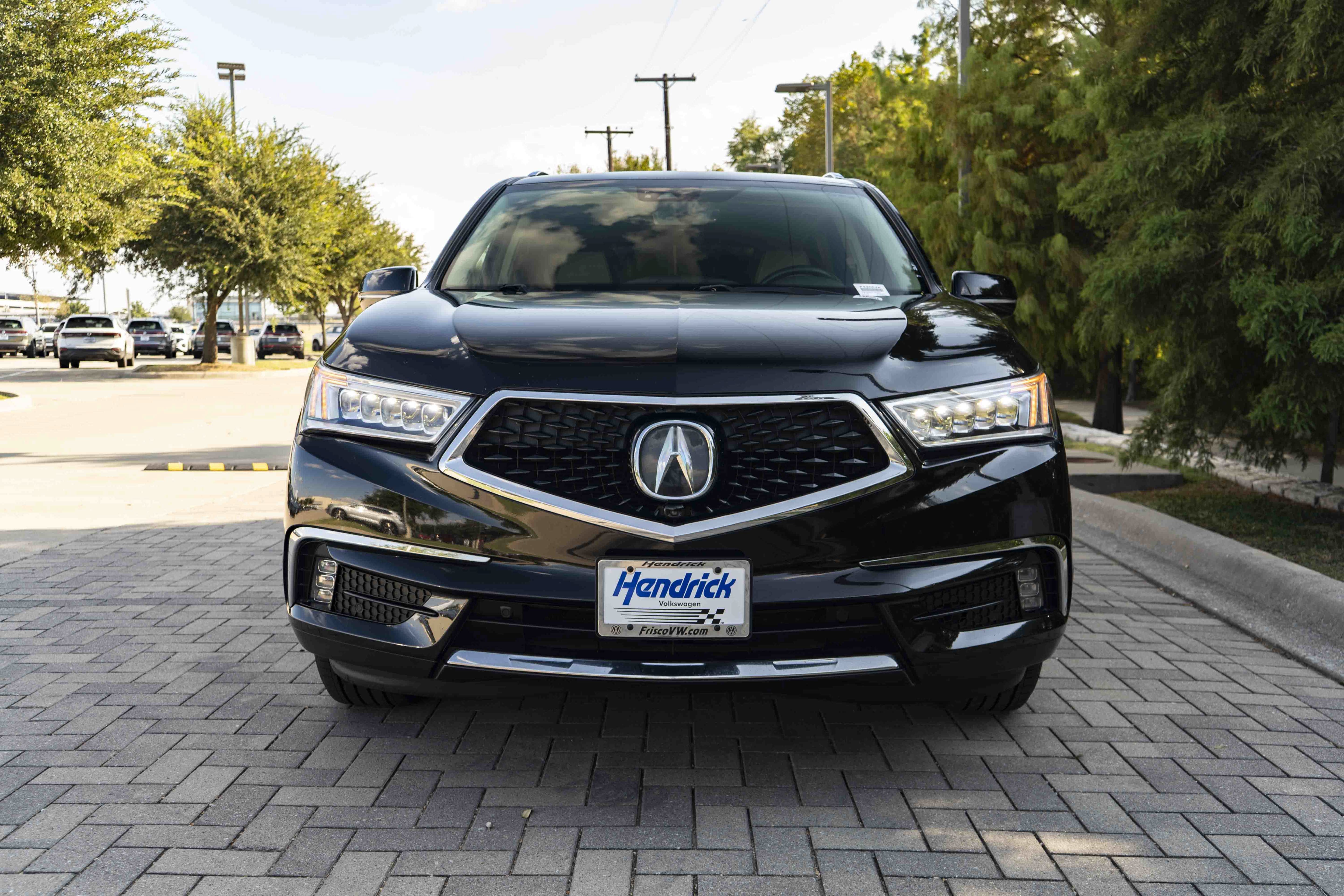 Used 2018 Acura MDX w/ Advance Package FWD image 3