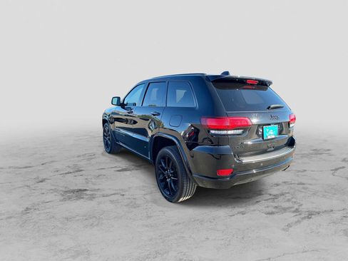 Certified 2021 Jeep Grand Cherokee Laredo X AWD/4WD image 6