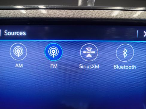 Used 2020 Buick Encore GX Select w/ Sport Touring Package FWD image 16