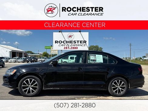 Used 2016 Volkswagen Jetta SE FWD image 1
