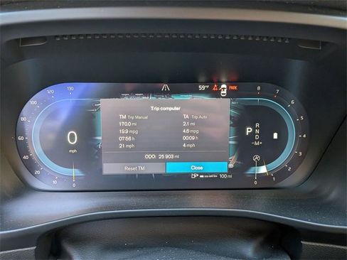 Certified 2023 Volvo XC40 B5 Plus w/ Protection Package Premier image 9