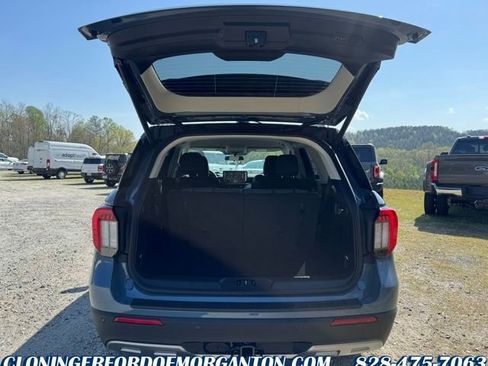 New 2026 Ford Explorer Active AWD/4WD image 7