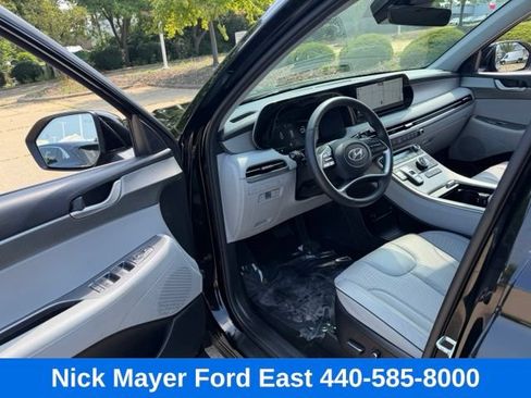 Used 2024 Hyundai Palisade SEL AWD/4WD image 11