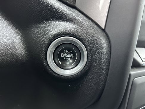 Used 2022 Chevrolet Silverado 1500 Custom image 41