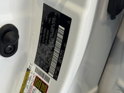 Used 2022 Toyota Highlander Limited image 41