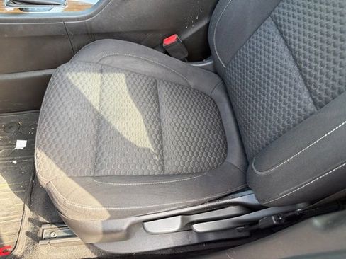 Used 2019 GMC Acadia SLE FWD image 24