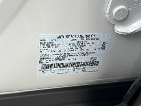 New 2026 Lincoln Aviator Premiere w/ Jet Appearance Package image 26