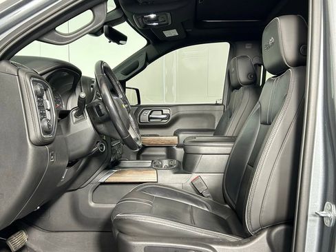 Used 2020 Chevrolet Silverado 1500 High Country image 31