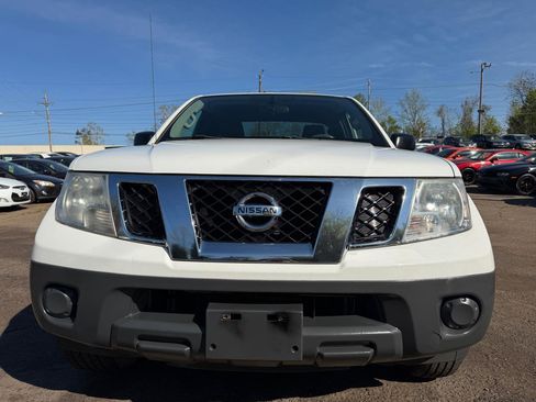Used 2015 Nissan Frontier S RWD image 4